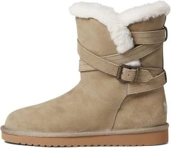 Koolaburra By UGG Women's Delene Short Fashion Boot